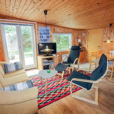 Holiday home Hennrik - 500m From The Sea In Ne Jutland By Interhome *